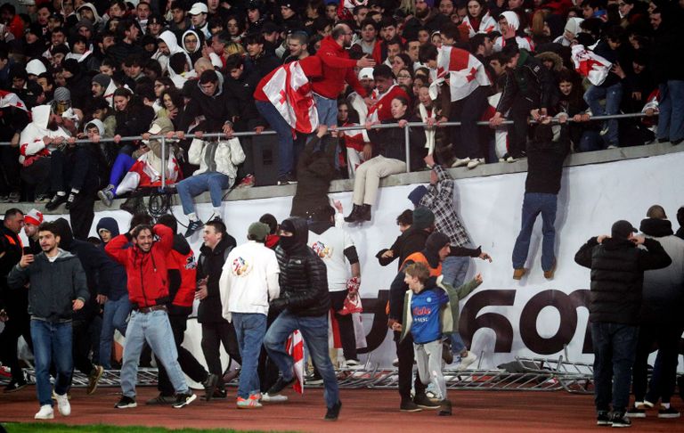 احتفالات جورجيا احتفالات جماهير جورجيا بالتأهل إلى يورو 2024