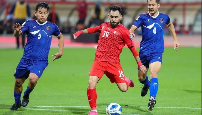 من مباراة البحرين ونيبال في تصفيات كأس العالم 2026 منتخب الإمارات