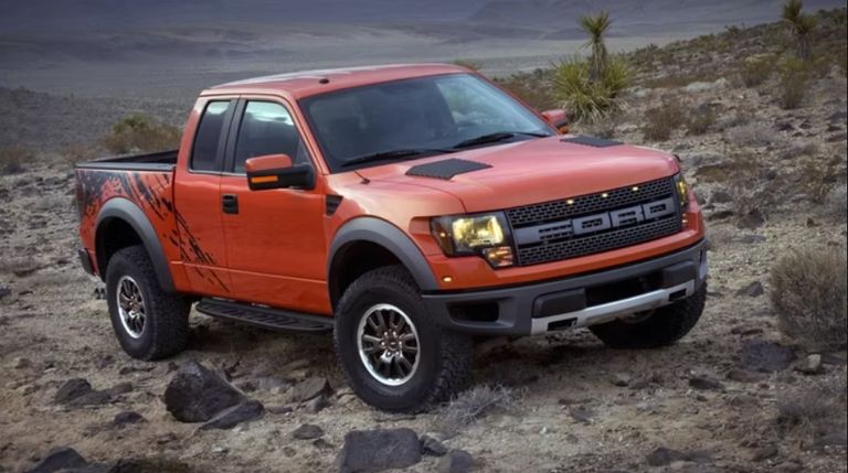 شاحنة Ford F-150 لعام 2010 شاحنة Ford F-150 لعام 2017