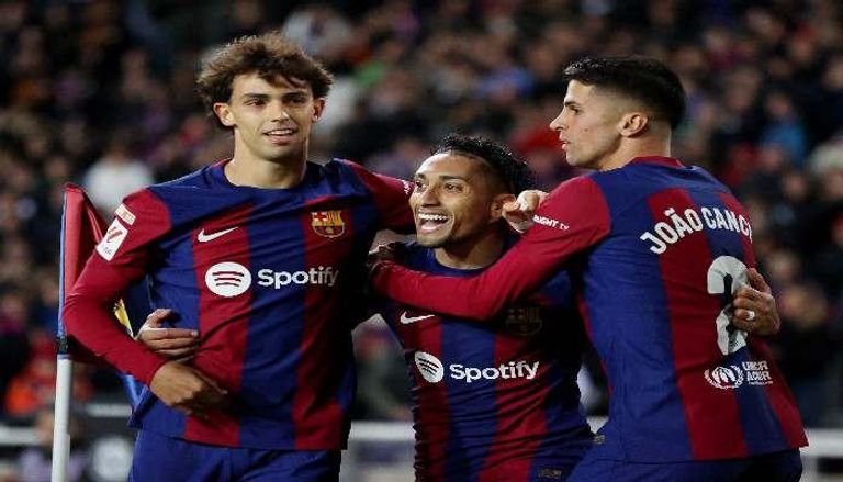 من فوز برشلونة على لاس بالماس