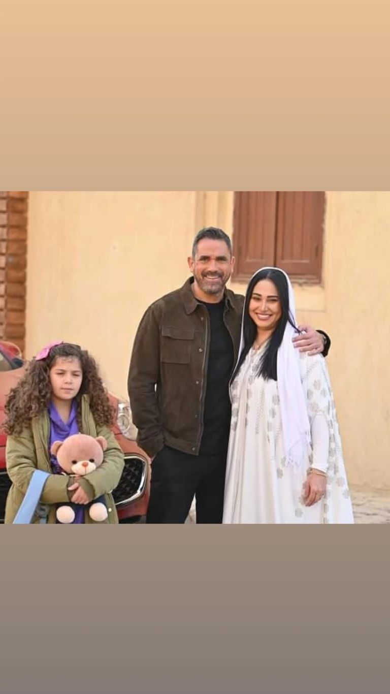 الفنانة رحاب الجمل