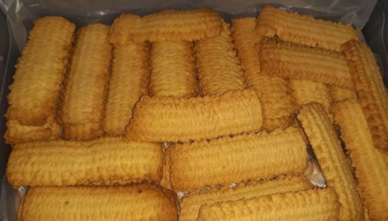 طريقة عمل بسكويت العيد الهش طريقة عمل بسكويت العيد الهش