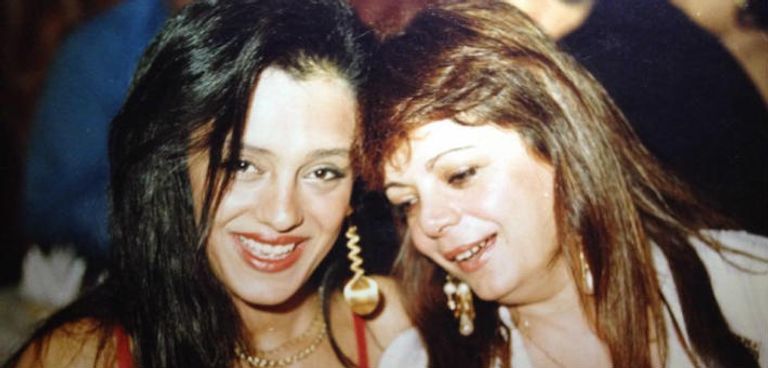 الفنانة نادية شكري - أرشيفية