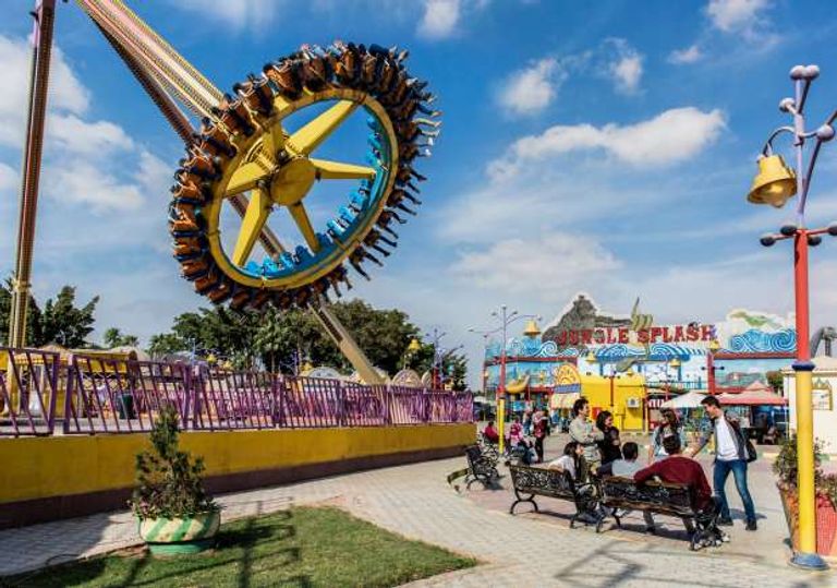 ملاهي دريم بارك ضمن أماكن مناسبة للأطفال لقضاء عيد الفطر 2024 أماكن للخروج في عيد الفطر داخل مصر لعام 2024