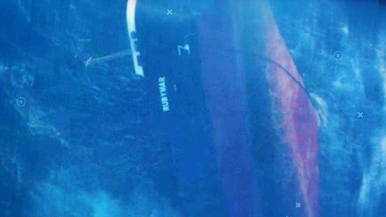 غرق سفينة "روبي مار" البريطانية أثر على البيئة