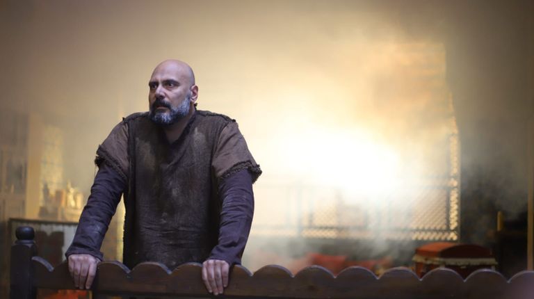 النجم المصري وليد فواز 