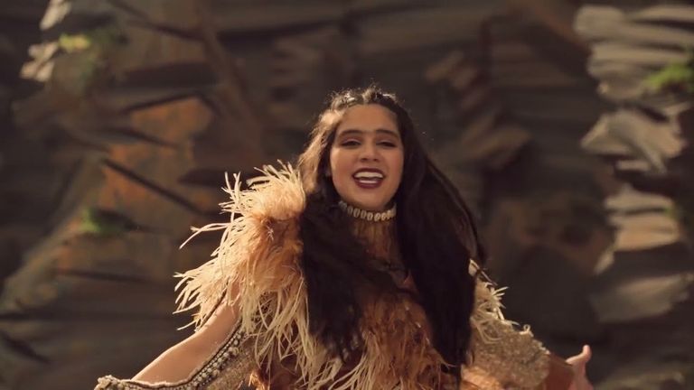 ملصق مسرحية "في زين الزمان"