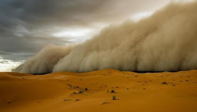 الغبار القادم من الصحراء يهدد صحة الإنسان - أرشيفية
