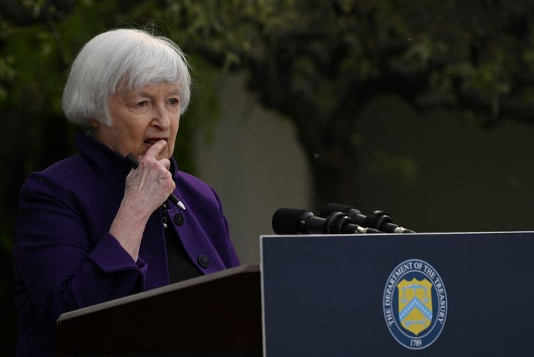 وزيرة الخزانة الأمريكية جانيت يلين في الصين AFP