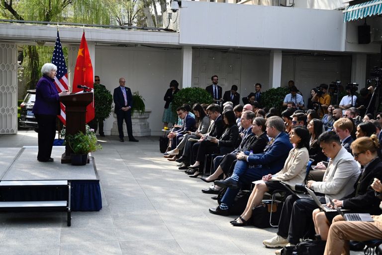 وزيرة الخزانة الأمريكية جانيت يلين في الصين AFP