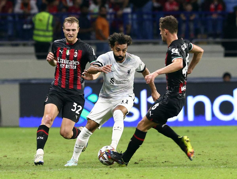 محمد صلاح ضد ميلان محمد صلاح مع فيورنتينا ضد روما في الدوري الأوروبي