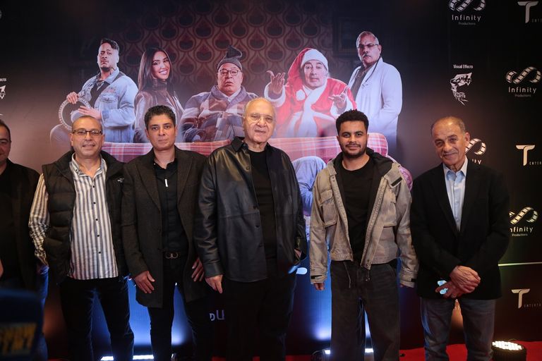 أبطال فيلم "ع الماشي"