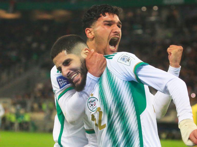 بكرار وبنزية فلاديمير بيتكوفيتش مدرب منتخب الجزائر