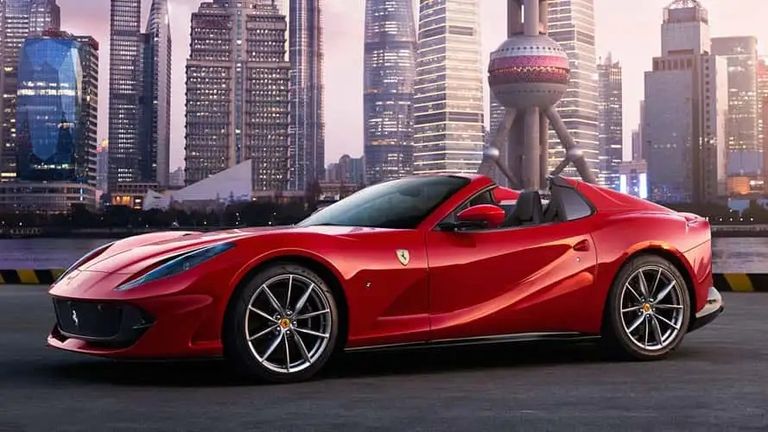 طراز Ferrari 812 GTS طراز Mercedes-Maybach S680