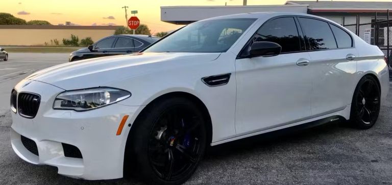 طراز BMW 5 Series طراز BMW 7 Series