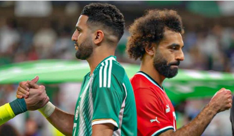 محرز وصلاح العربي جابر نجم منتخب تونس الأسبق