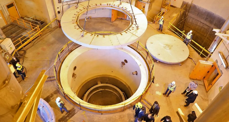 صورة أقمار اصطناعية لمنشأة مفاعل الماء الثقيل في آراك