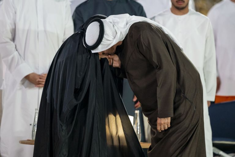 الشيخ محمد بن زايد آل نهيان في حفل توزيع جوائز أبوظبي