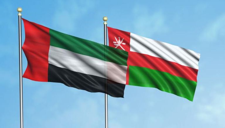علما دولة الإمارات وسلطنة عمان