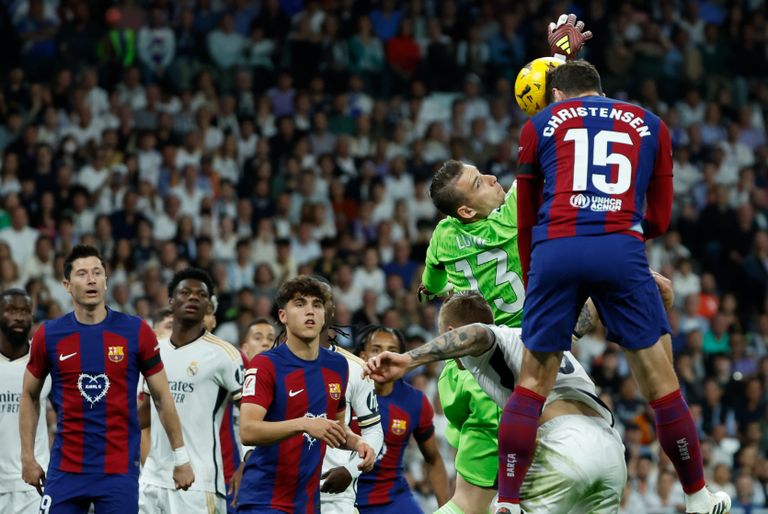 كريستنسن  ريال مدريد يحسم الكلاسيكو أمام برشلونة