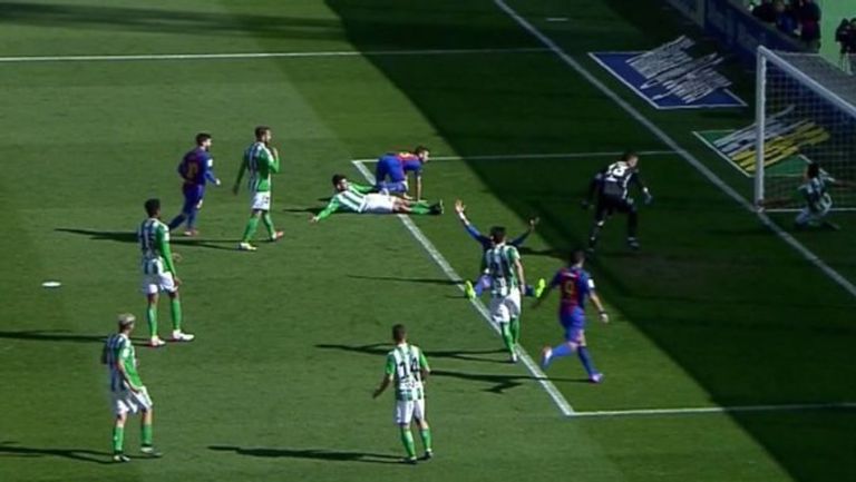 هدف لامين يامال الملغي