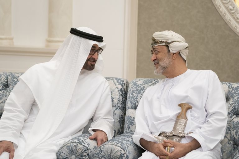 رئيس الإمارات وسلطان عمان