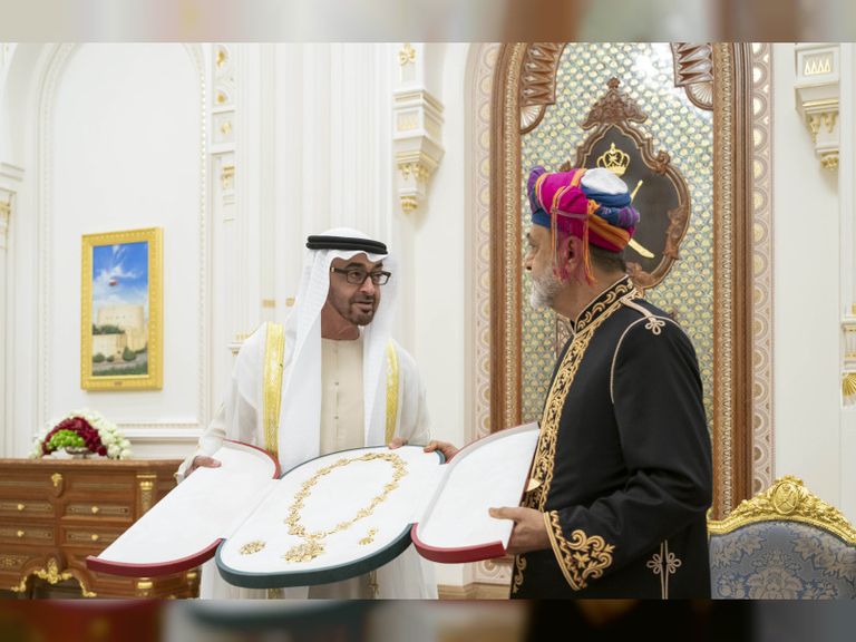 رئيس الإمارات وسلطان عمان