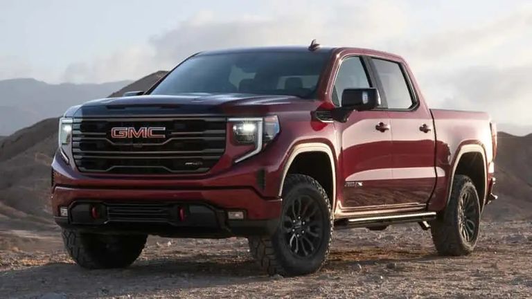 شاحنة GMC Sierra طراز Honda Civic