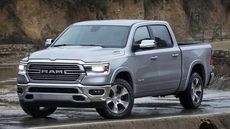 شاحنة Ram Pickup طراز Honda Civic