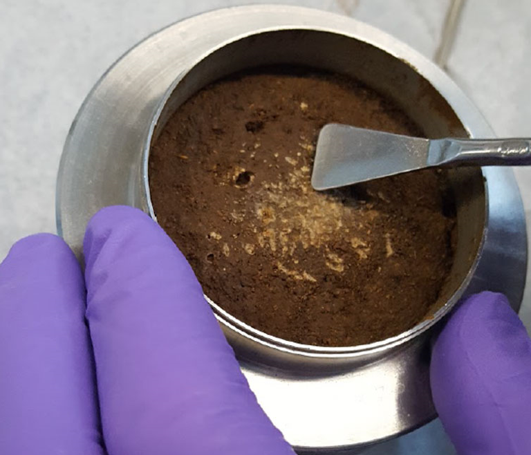 غاز الميثان يتسرب من سطح حفرة غيل بالمريخ