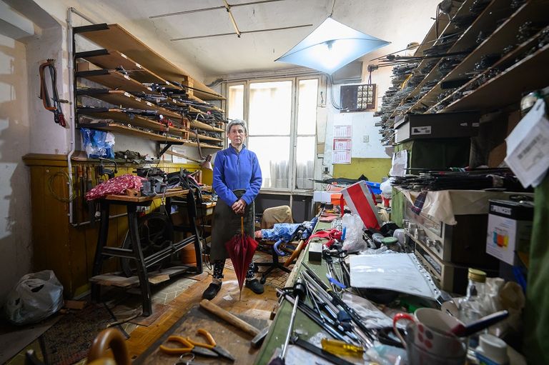 ماريا لاه داخل ورشتها