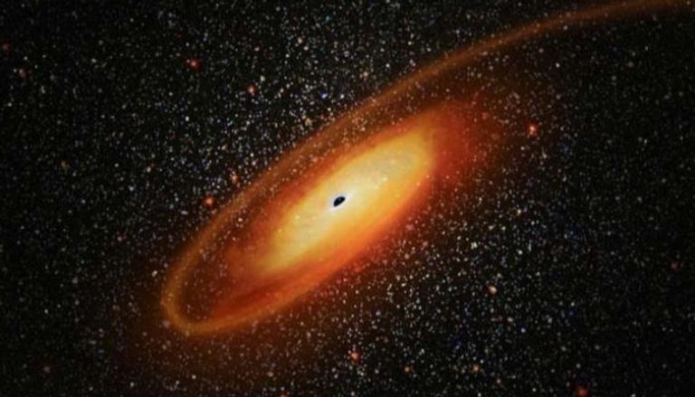 علماء الفلك اكتشفوا "اختناقات مرورية" للثقب الأسود