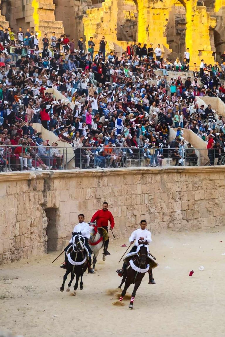 مهرجان الأيام الرومانية في تونس