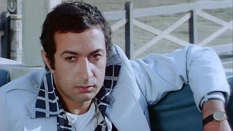 الفنان الكبير نور الشريف