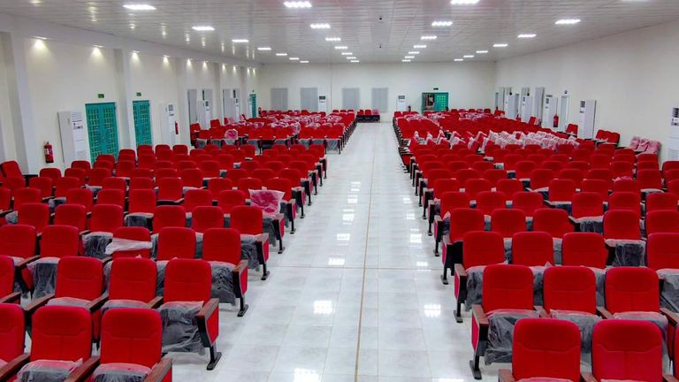 افتتاح قاعة الشيخ زايد بجامعة حضرموت