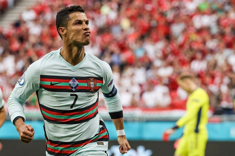 كريستيانو رونالدو كريستيانو رونالدو بطل يورو 2016