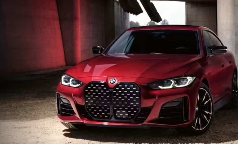 طراز BMW 4 Gran Coupe Series طراز BMW 3 Series