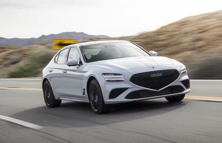 طراز Genesis G70 طراز BMW 3 Series