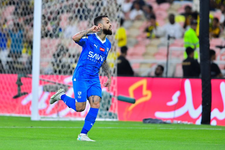 ديلغادو سجل هدف الهلال الأول ضد الاتحاد