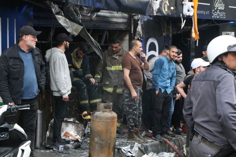 جانب من الحريق