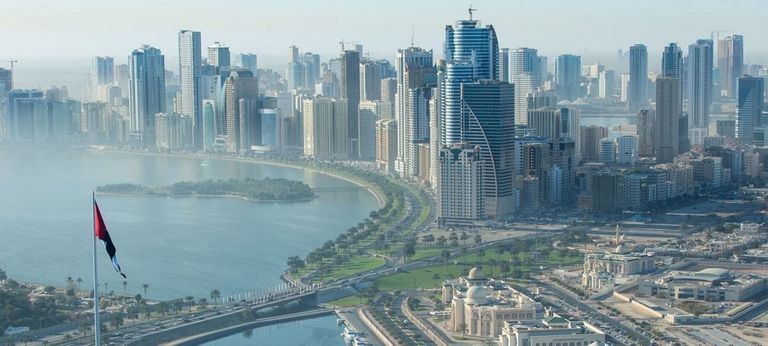 مدينة دبي أبوظبي ودبي.. مكانة دائمة بين الكبار