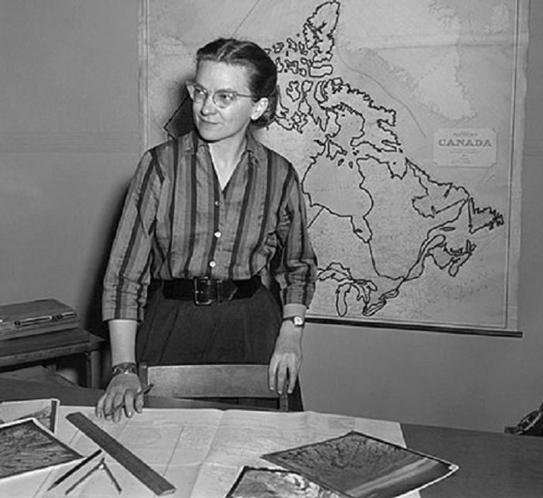 مويرا دنبار 6 نساء ينسفن احتكار الرجال لعلوم المناخ