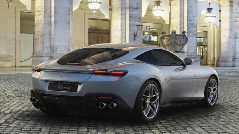 طراز Ferrari Roma طراز Audi R8