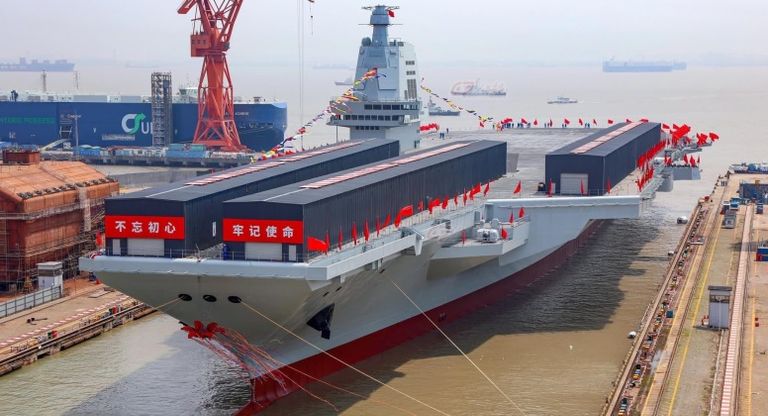 حاملة الطائرات الصينية الجديدة