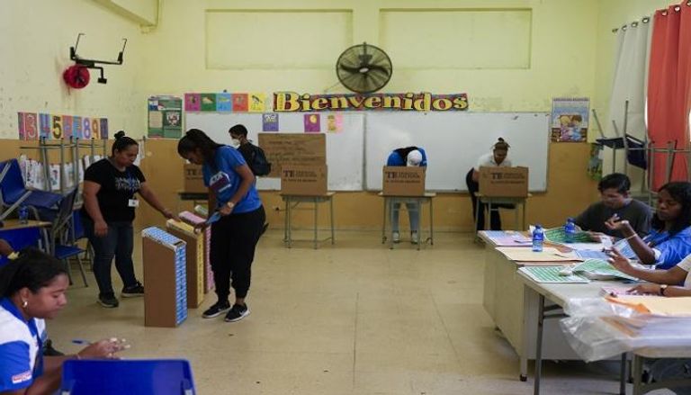جانب من عمليات التصويت في بنما 