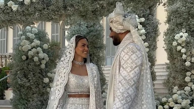 زفاف ندى أديل وعمر كماني