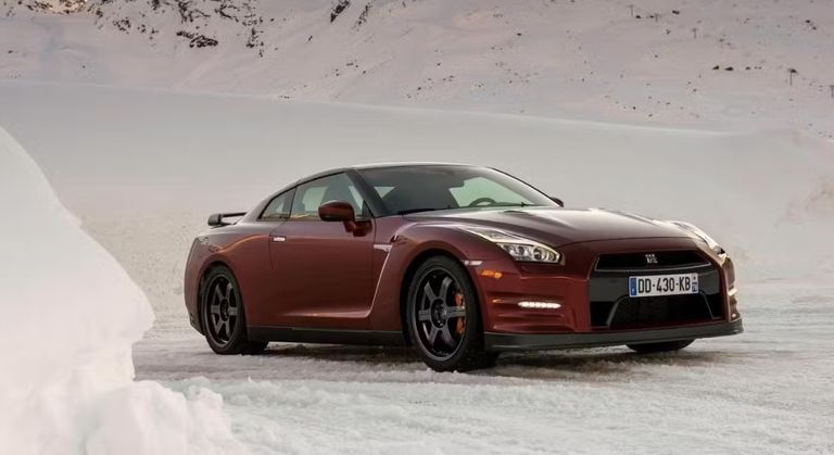 Nissan GT-R أسرع 5 سيارات رياضية سعرها أقل من 100 ألف دولار