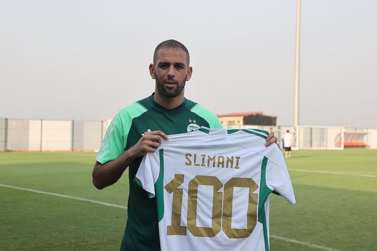 إسلام سليماني نجم منتخب الجزائر إسلام سليماني نجم منتخب الجزائر