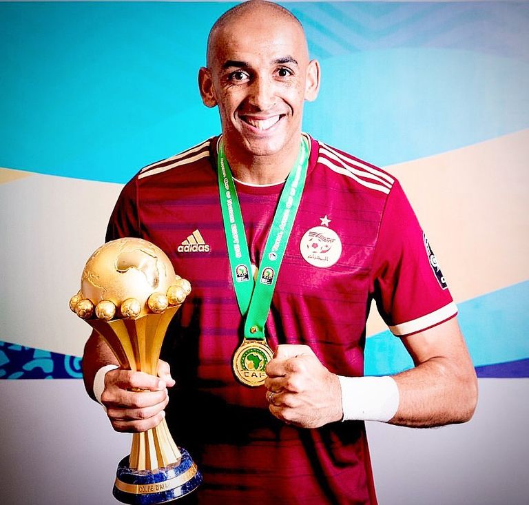 عز الدين دوخة الحارس منتخب الجزائر السابق جمال بلماضي مدرب منتخب الجزائر السابق