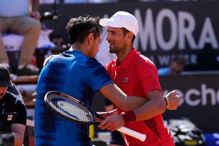 ديوكوفيتش وتابيلو في بطولة إيطاليا المفتوحة نوفاك ديوكوفيتش